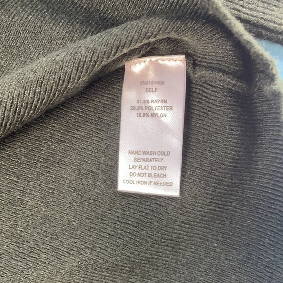 Fate Women's Green Long Sleeve Crew Neck Pullover Sweater Size XS - Picture 4 of 4